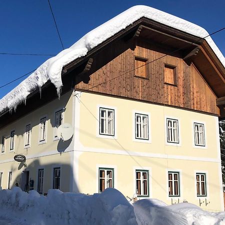 Haus 26 Weissbriach Bed and Breakfast Buitenkant foto
