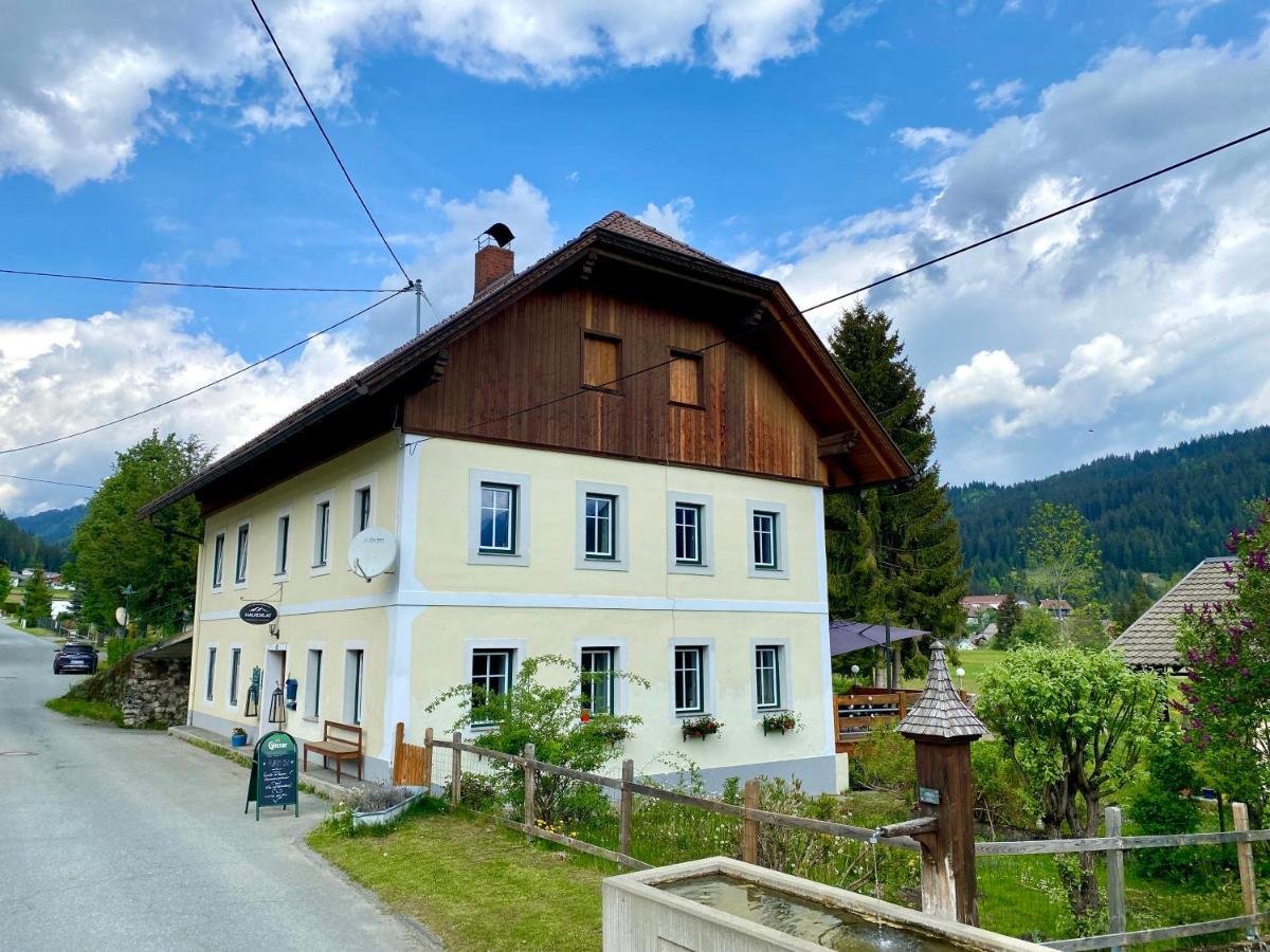 Haus 26 Weissbriach Bed and Breakfast Buitenkant foto
